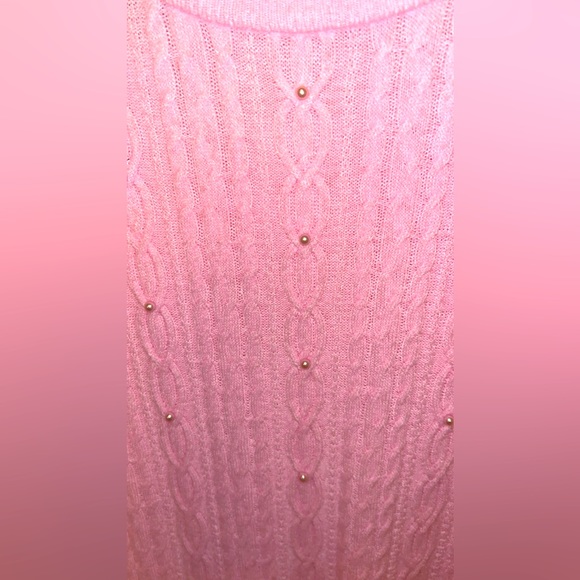 Pink Pearl Sweater - Picture 2 of 4